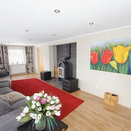 Maximus Semesterbostad *